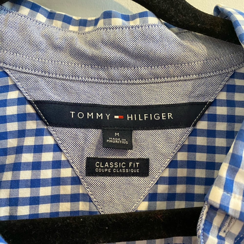 Tommy Hilfiger Blue & White Checkered Button Front Shirt Size Medium - Picture 3 of 6